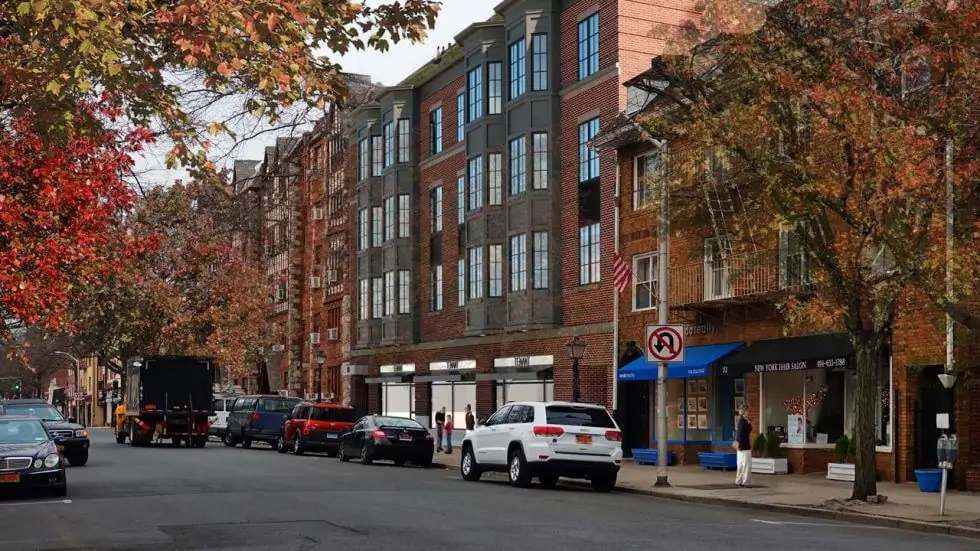 139 Fifth Avenue, Pelham, NY facade view